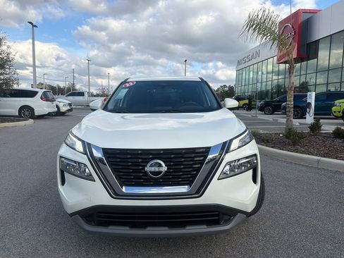 Certified 2023 Nissan Rogue SV image 3