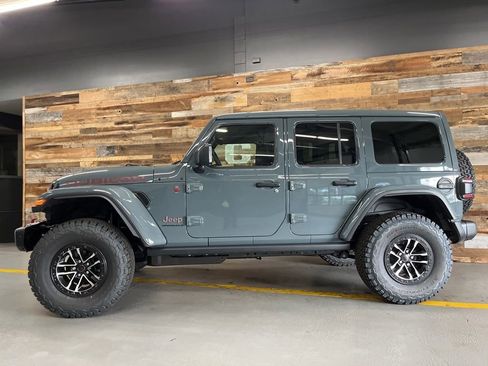 New 2026 Jeep Wrangler Unlimited Rubicon AWD/4WD image 22