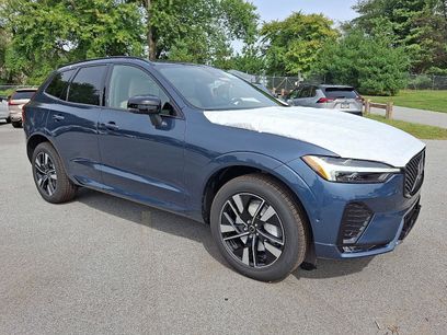 New 2026 Volvo XC60 B5 Plus w/ Climate Package