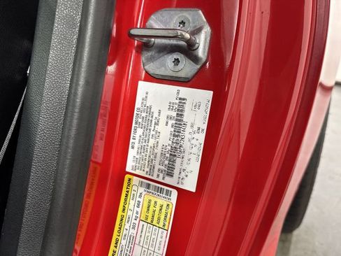 Used 2019 Ford Mustang GT Premium RWD image 34