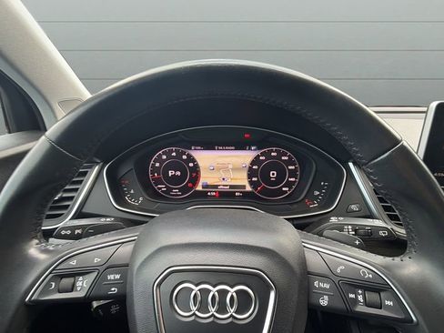 Used 2018 Audi Q5 2.0T Premium Plus w/ Premium Plus Package AWD/4WD image 12