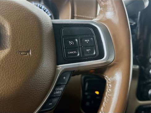 Used 2020 RAM 3500 Laramie image 26