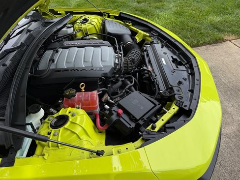 Used 2021 Chevrolet Camaro SS RWD image 74