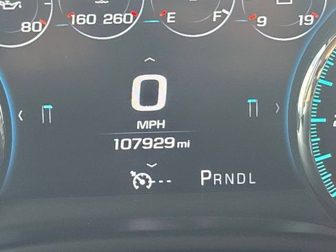 Used 2017 Chevrolet Suburban LT w/ LT Signature Package AWD/4WD image 21