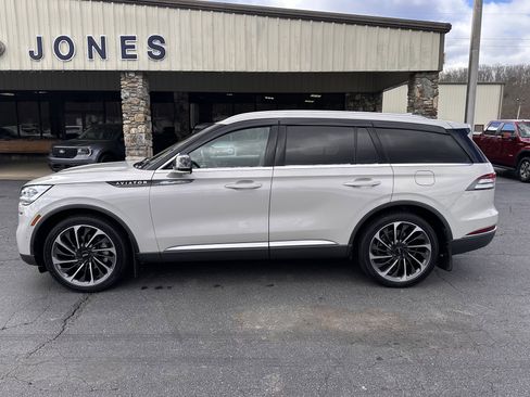 Used 2020 Lincoln Aviator Reserve w/ Equipment Group 202A image 1