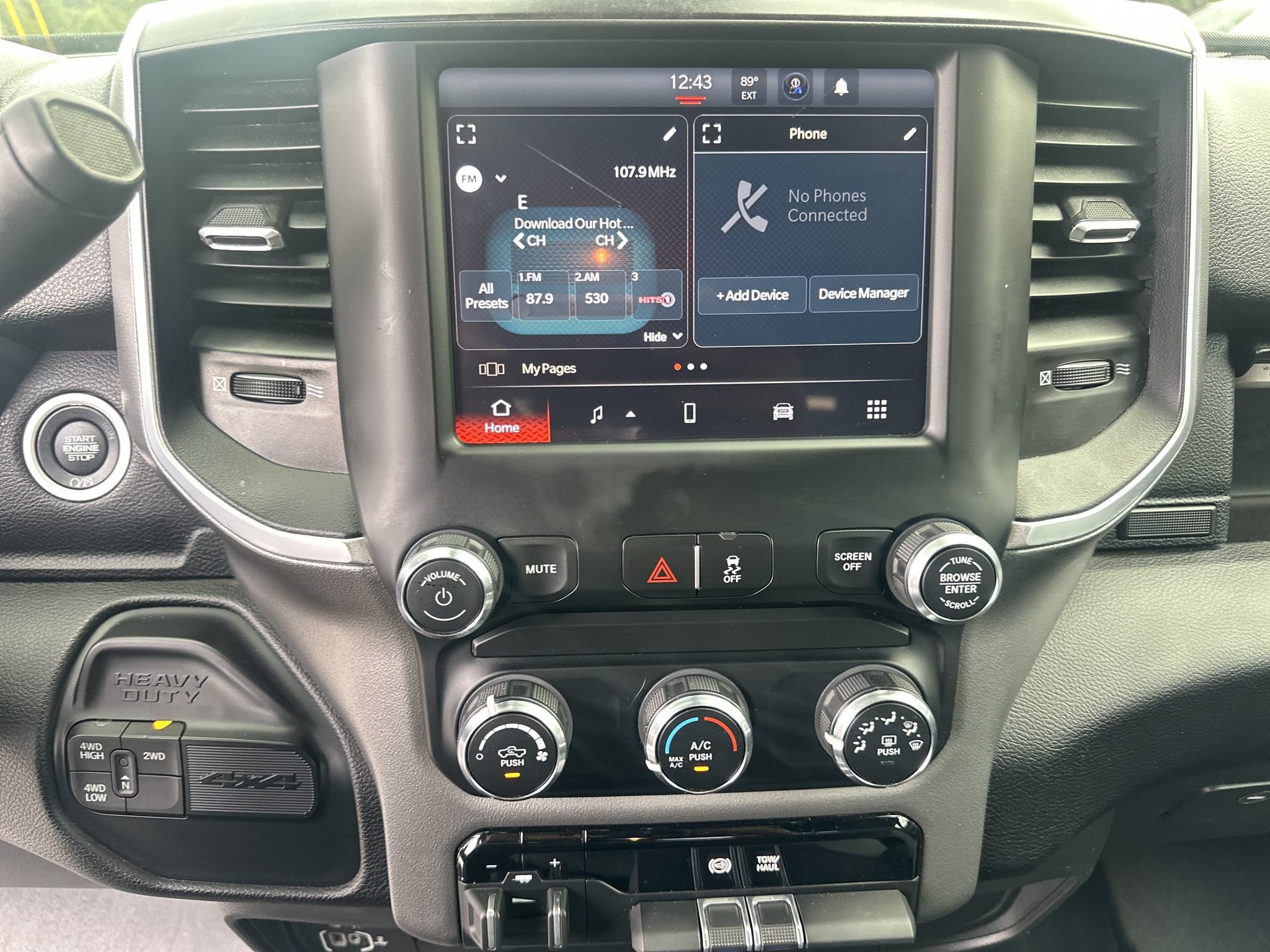 Used 2024 RAM 2500 Big Horn AWD/4WD image 21