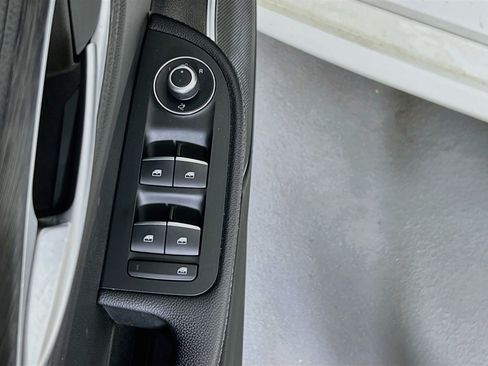 Used 2022 Alfa Romeo Giulia Sprint AWD/4WD image 18