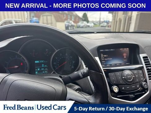 Used 2013 Chevrolet Cruze LT FWD image 18