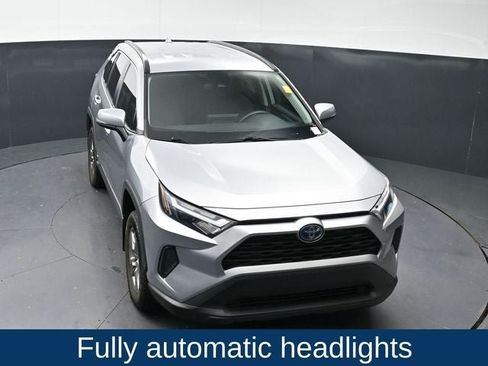 Used 2023 Toyota RAV4 XLE AWD/4WD image 18