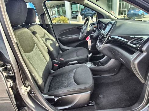 Used 2021 Chevrolet Spark LT image 23
