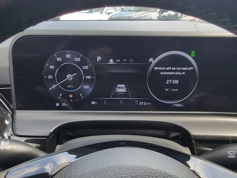Used 2024 Kia Seltos S AWD/4WD image 17