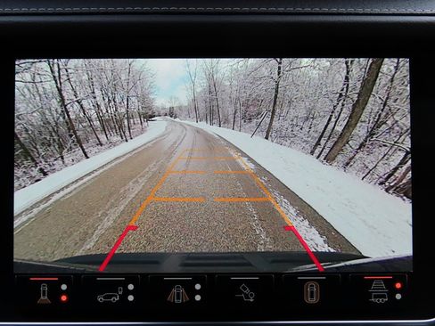 Used 2024 GMC Yukon Denali Ultimate image 6