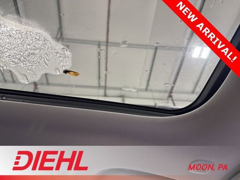 Certified 2022 Jeep Grand Cherokee Limited image 37