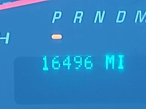 Used 2024 GMC Savana 2500 w/ Driver Convenience Package image 12