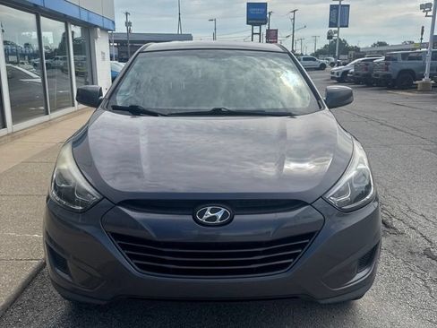 Used 2015 Hyundai Tucson GLS w/ Option Group 02 AWD/4WD image 2