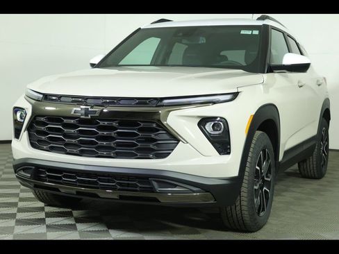 New 2026 Chevrolet TrailBlazer ACTIV w/ Convenience Package image 2