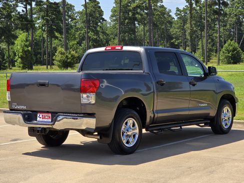 Used 2012 Toyota Tundra 2WD CrewMax w/ Tow Pkg image 4