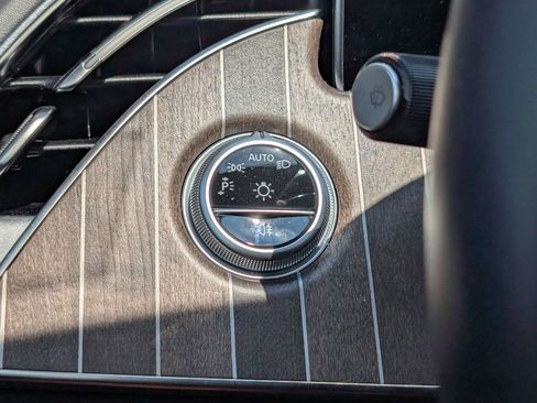 Certified 2025 Mercedes-Benz E 350 4MATIC Sedan image 24
