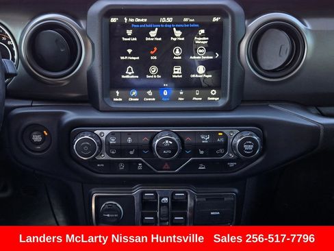 Used 2021 Jeep Gladiator Sport image 17