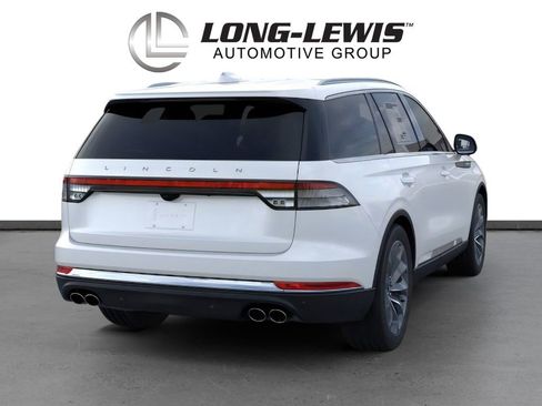 New 2026 Lincoln Aviator 2WD image 8