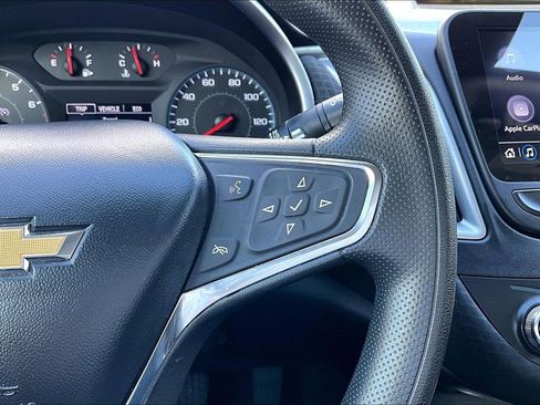 Used 2024 Chevrolet Malibu LT image 12