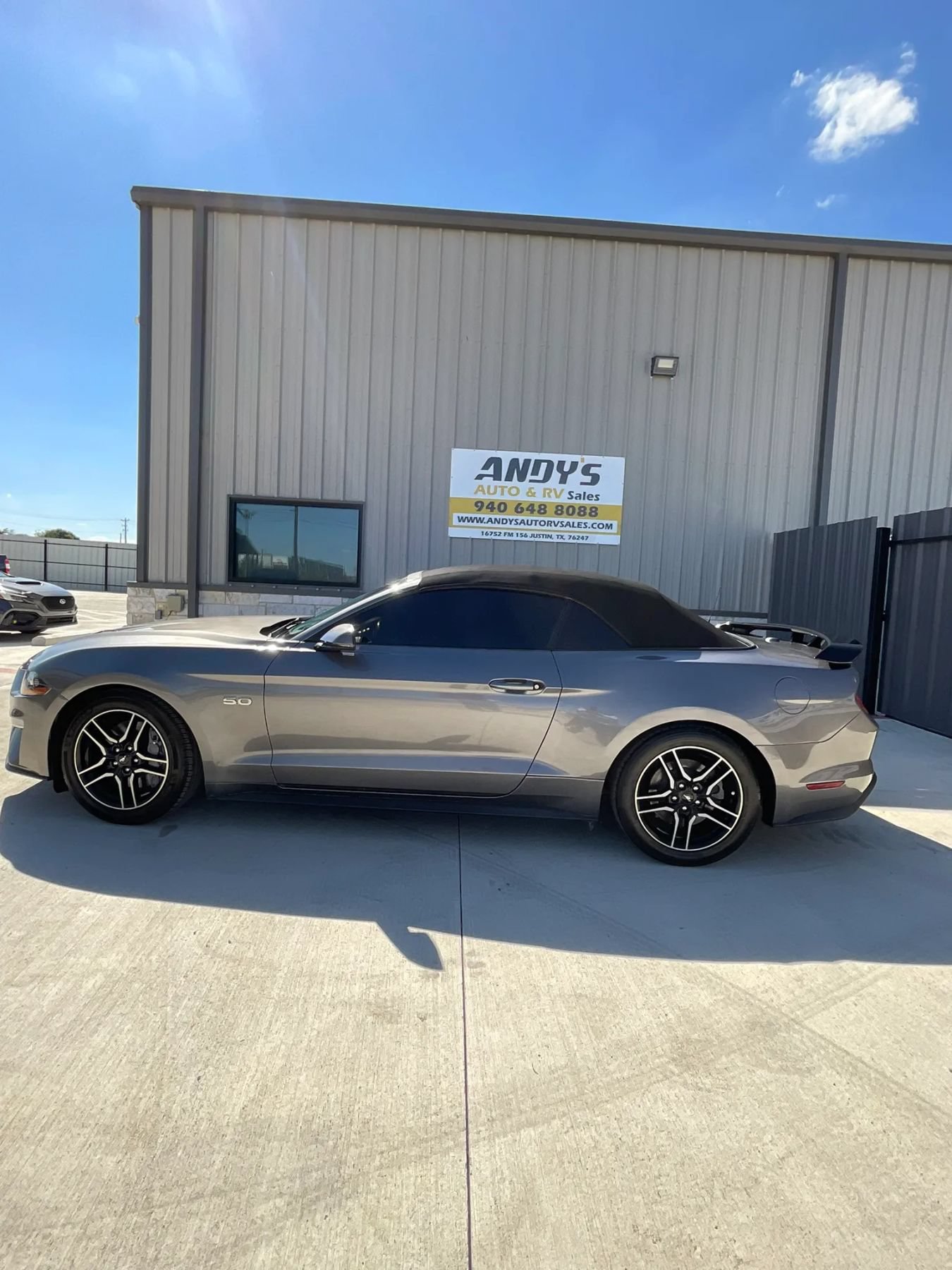 Used 2021 Ford Mustang GT Premium w/ Equipment Group 401A RWD image 9
