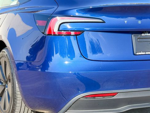 Used 2025 Tesla Model 3 RWD image 9