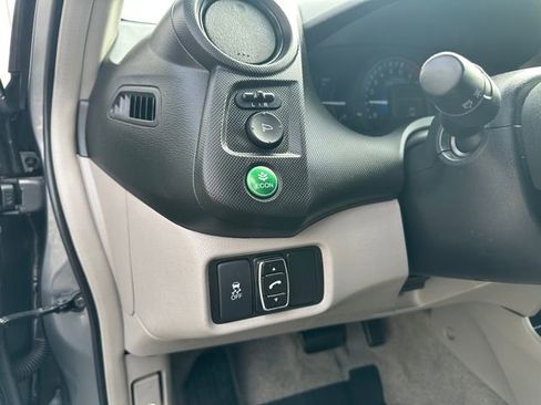 Used 2012 Honda Insight image 11