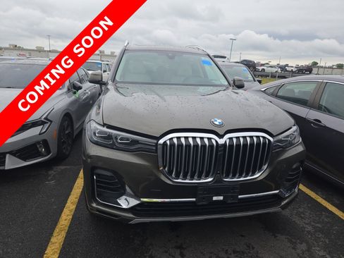 Used 2021 BMW X7 xDrive40i AWD/4WD image 3