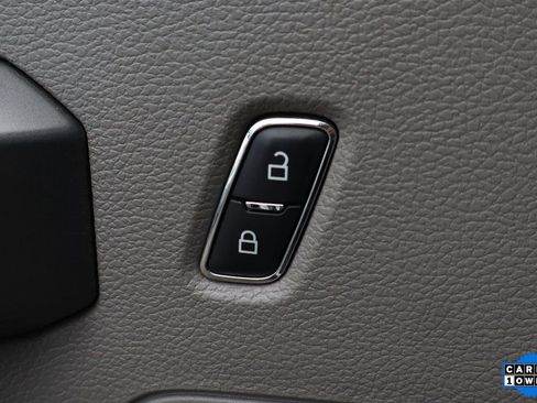 Used 2019 Ford F550 4x4 Crew Cab Super Duty image 16