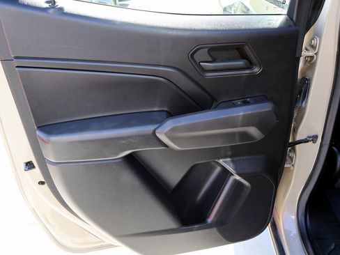 Used 2024 Chevrolet Colorado Trail Boss w/ Technology Package image 16