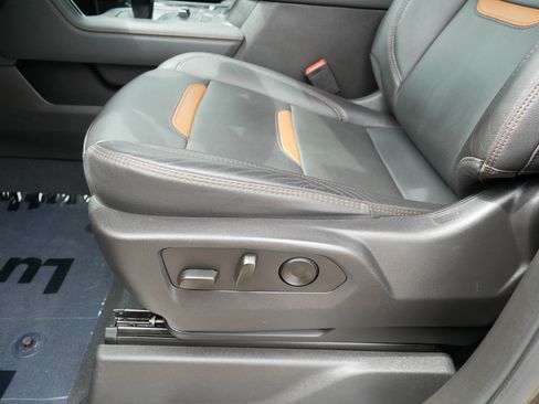 Used 2023 GMC Sierra 1500 AT4 w/ AT4 Preferred Package AWD/4WD image 20