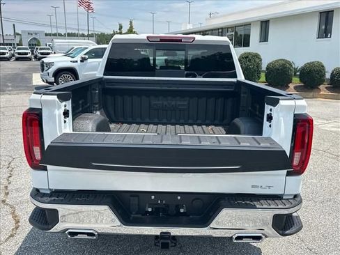 New 2026 GMC Sierra 1500 SLT w/ SLT Premium Plus Package AWD/4WD image 11