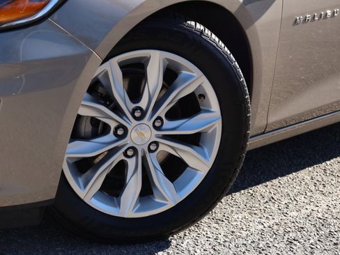 Used 2024 Chevrolet Malibu LT image 4