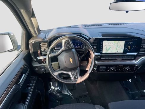Used 2025 Chevrolet Silverado 1500 LT image 22