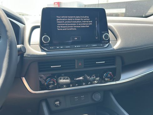 New 2026 Nissan Rogue SV image 21