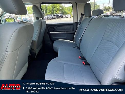 Used 2017 RAM 1500 Express AWD/4WD image 24