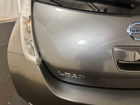 Used 2016 Nissan Leaf SV image 17