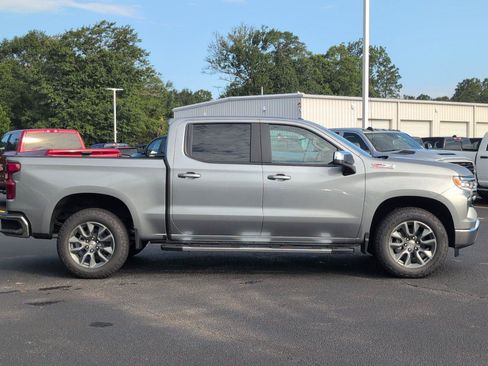 New 2026 Chevrolet Silverado 1500 LT AWD/4WD image 7