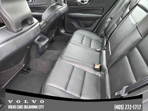 Certified 2025 Volvo S60 B5 Core FWD image 24