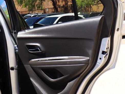 Used 2020 Chevrolet Trax LS w/ Tint and Cruise Package FWD image 26