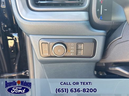 Used 2025 Ford Maverick Lobo AWD/4WD image 23
