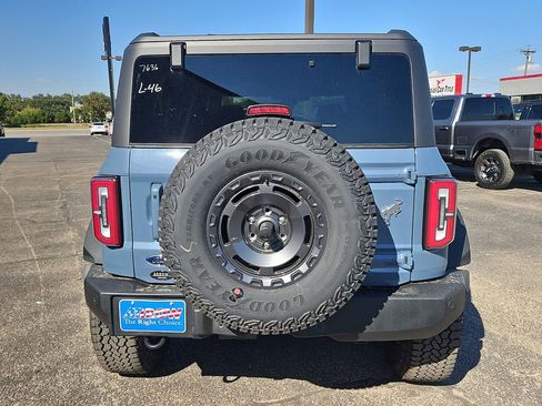New 2025 Ford Bronco Outer Banks w/ Sasquatch Package image 10