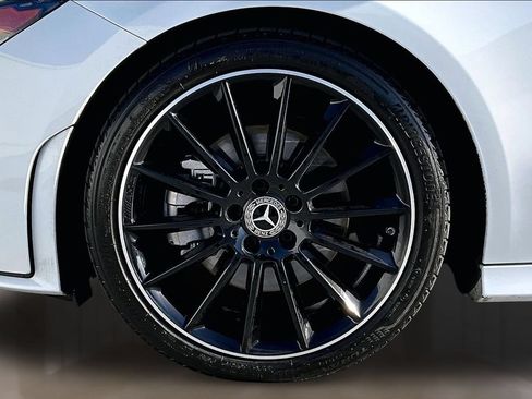 Used 2023 Mercedes-Benz CLA 250 image 32