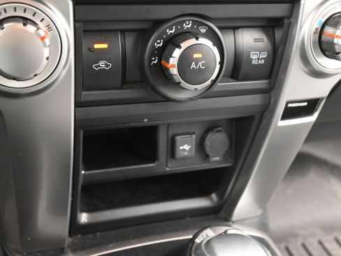 Used 2021 Toyota 4Runner SR5 Premium AWD/4WD image 19