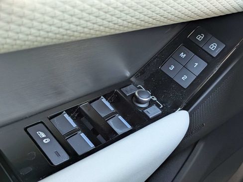 Used 2023 Land Rover Range Rover Velar R-Dynamic S AWD/4WD image 23