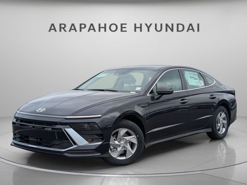 Used 2025 Hyundai Sonata SE FWD image 1