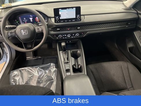 Used 2023 Honda Accord EX image 21