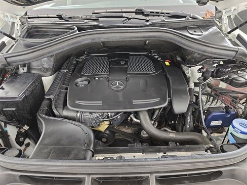 Used 2018 Mercedes-Benz GLE 350 4MATIC image 35