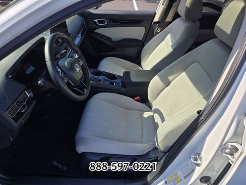 Used 2024 Honda Civic EX image 10